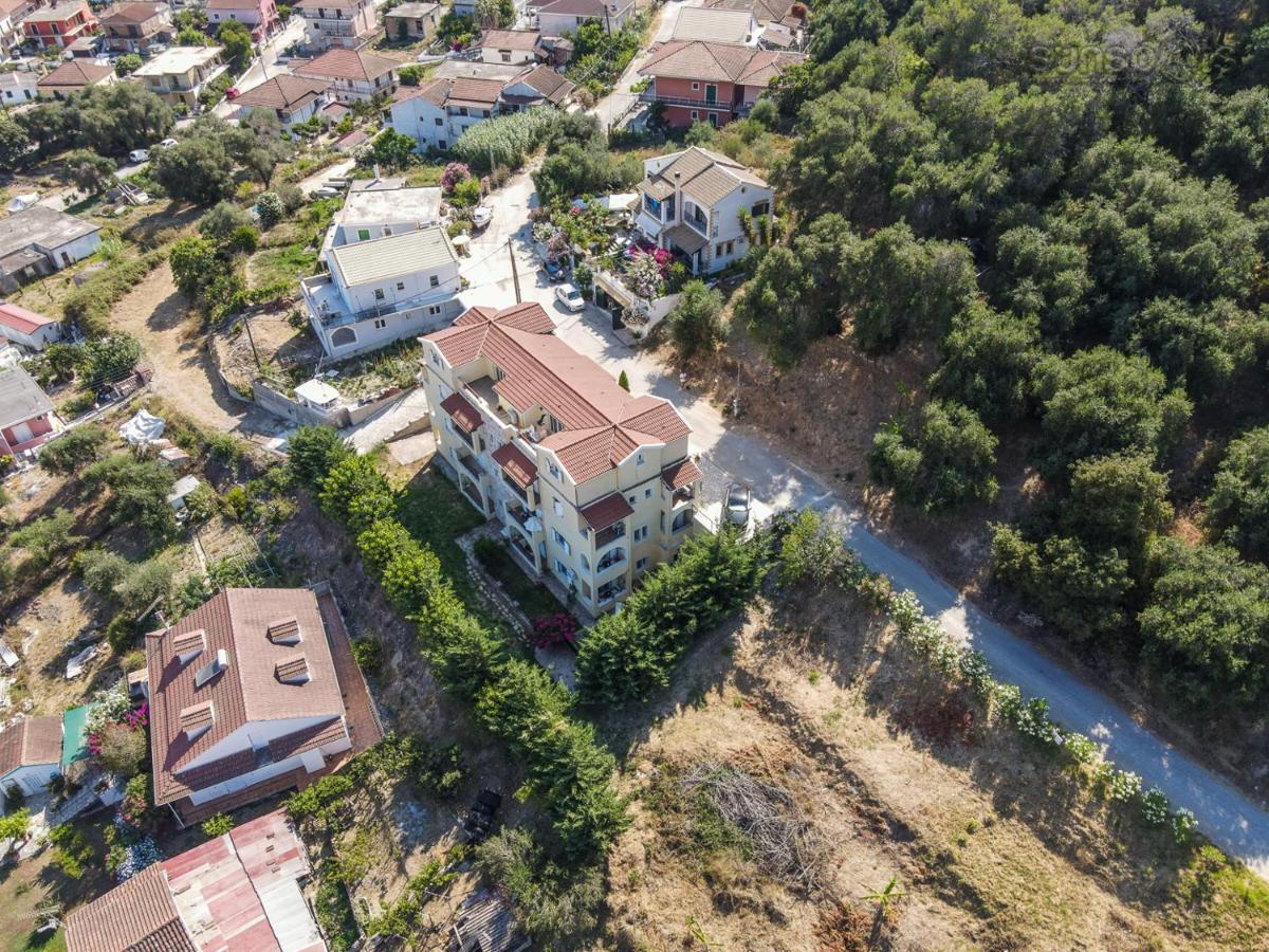 Villa Konstantina Petrití Exterior foto