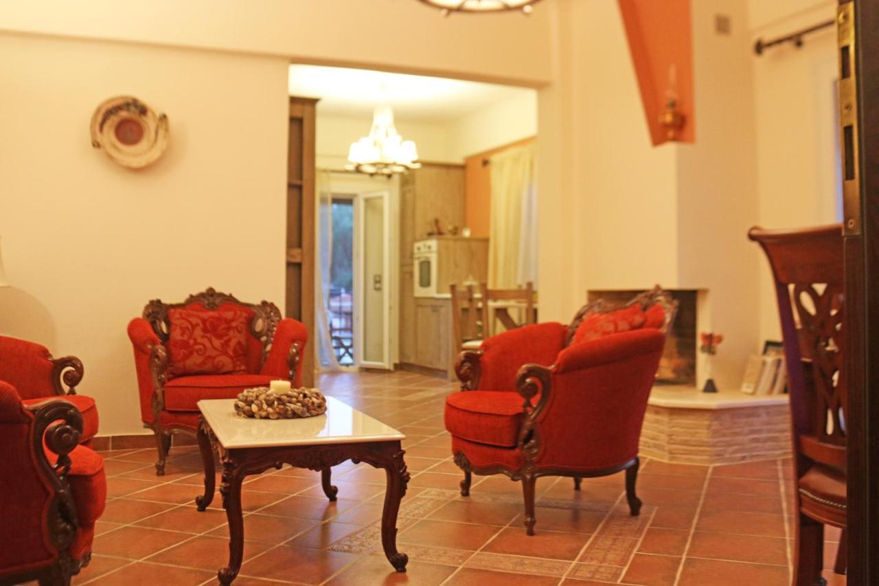 Villa Konstantina Petrití Exterior foto